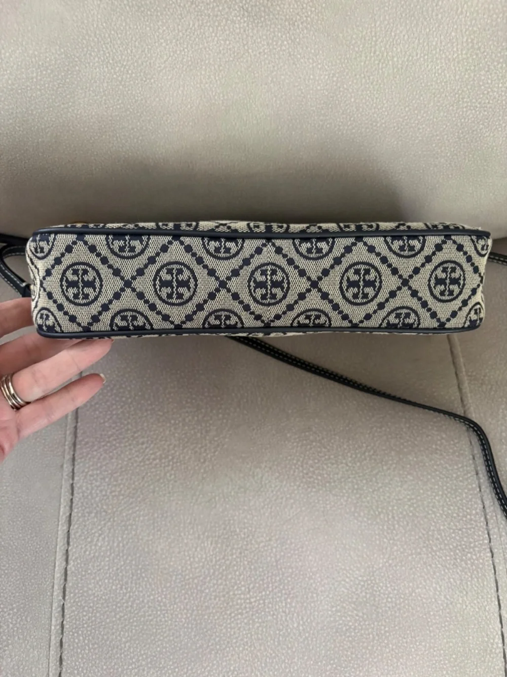 TORY BURCH NAVY MONOGRAM JACQUARD SHOULDER /CROSSBODY BAG - Picture 5 of 6